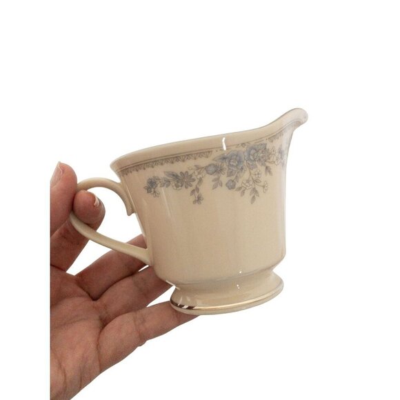 Lenox Reverie Floral Creamer & Sugar Bowl Set Ivory Blue Flowers - Picture 2 of 9